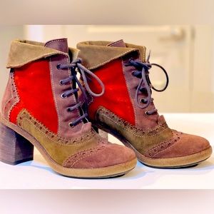 ❤️ Khrio❤️ Vintage-Retro-European Suede Shoes Size 39 (8) Made in Italy.